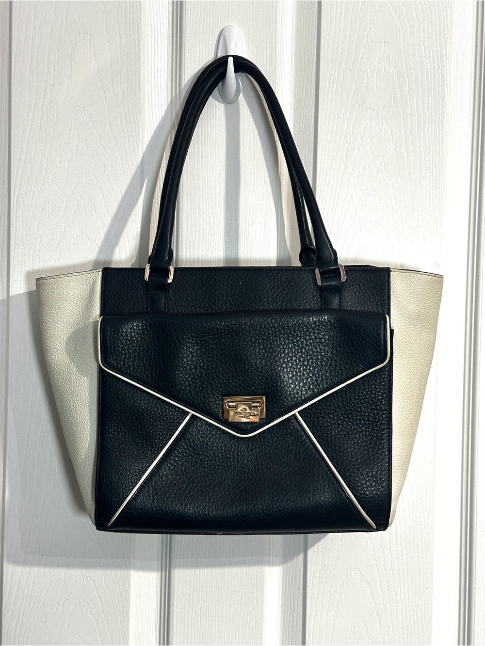 Kate Spade Wesley Place Johanna Shoulder Handbag Purse